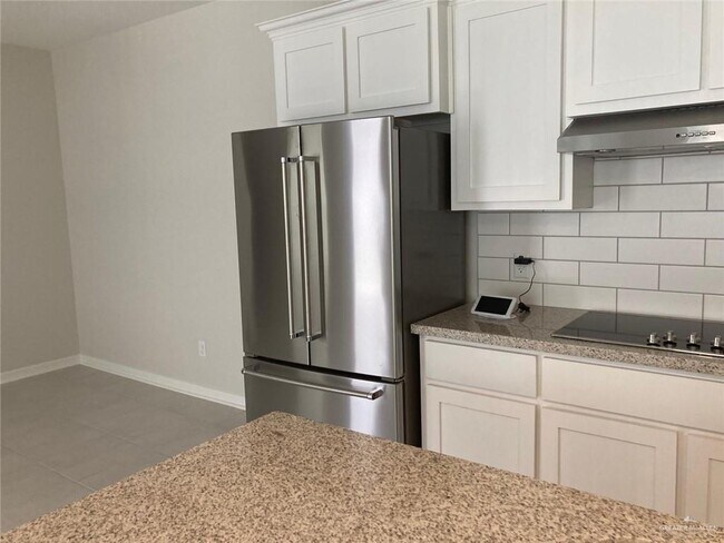 Building Photo - 28 N 15th St