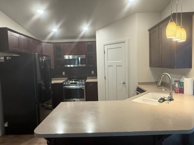 Building Photo - Rural freedom