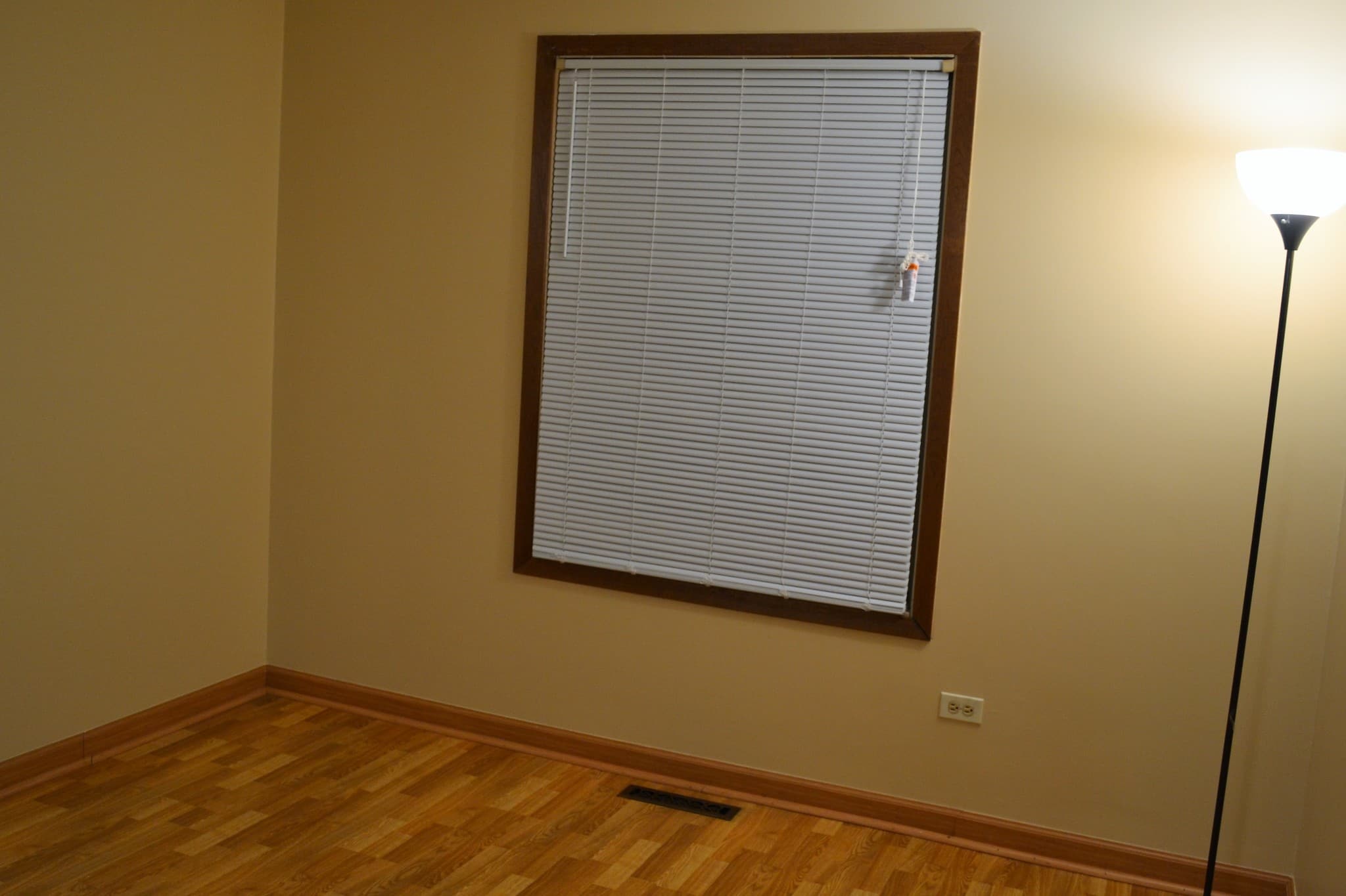 Building Photo - 871 Cross Creek Ct
