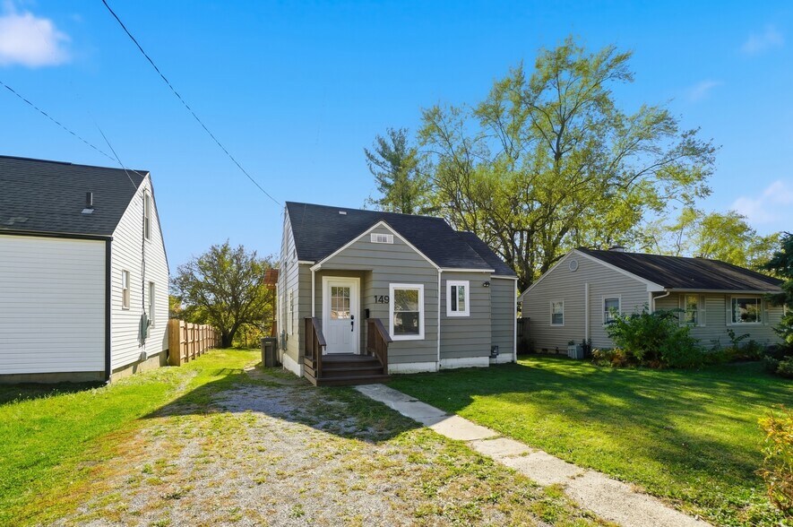 Primary Photo - 149 W Lane Ave