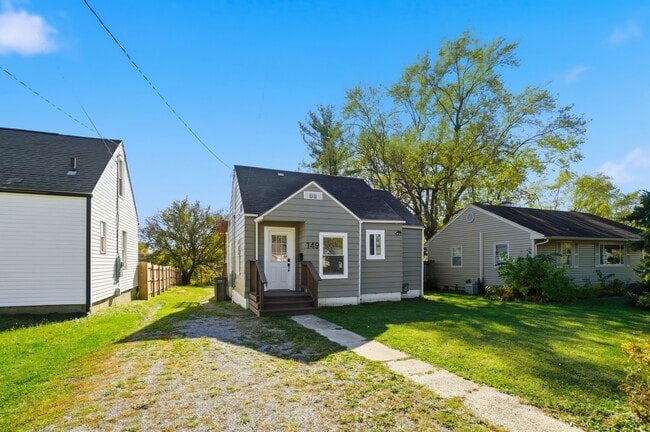 Building Photo - 149 W Lane Ave