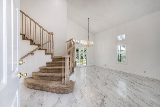 Building Photo - 4Bed/3bath in Rancho Del Oro~ Caspian