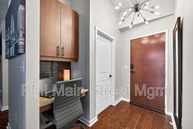 Building Photo - 155 S Court Ave