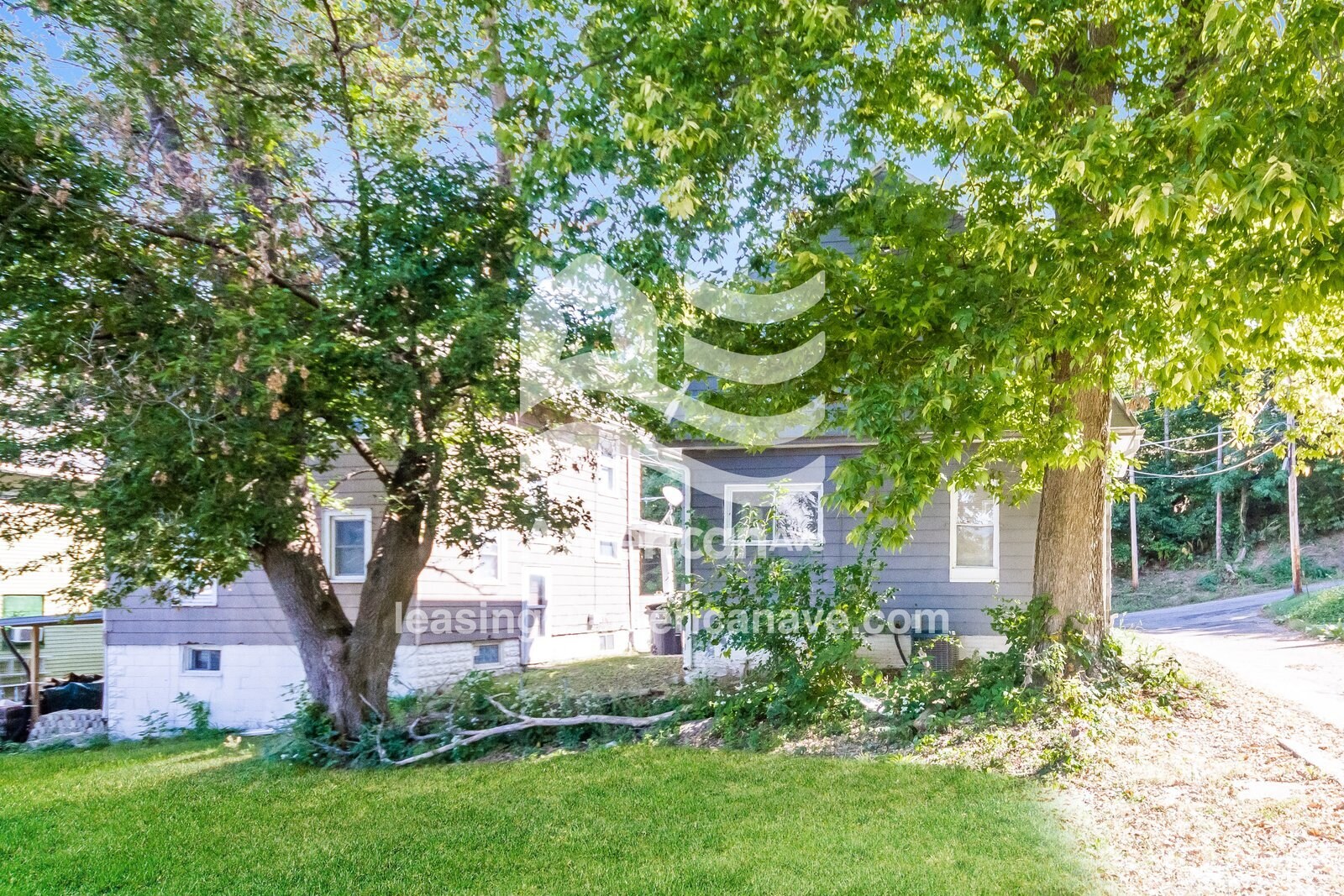 Building Photo - 836 28th St