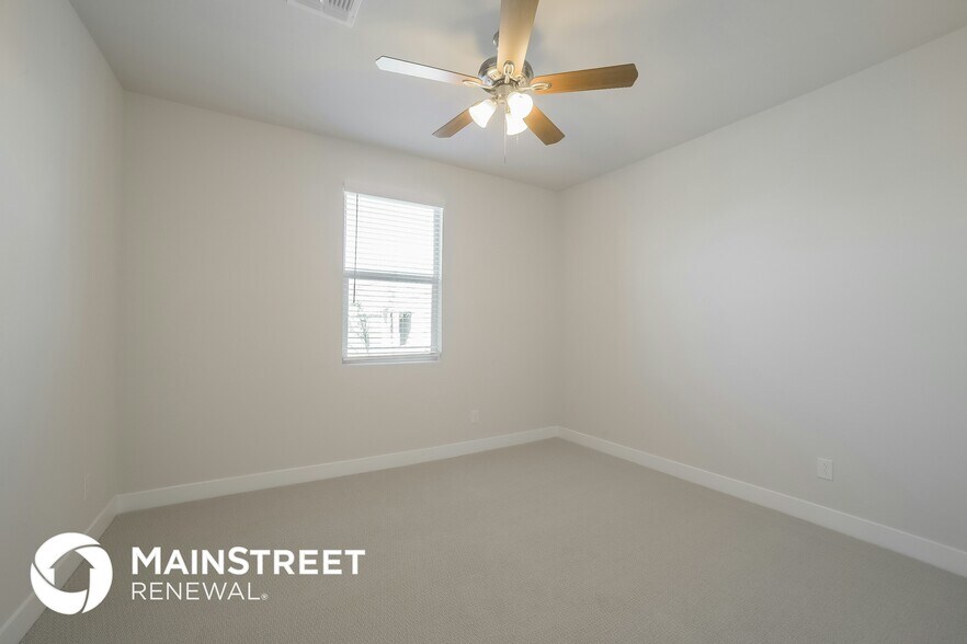 Building Photo - 6907 W Allen St