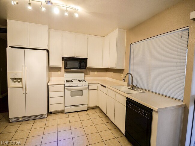 Building Photo - 4712 Ashbrook Pl