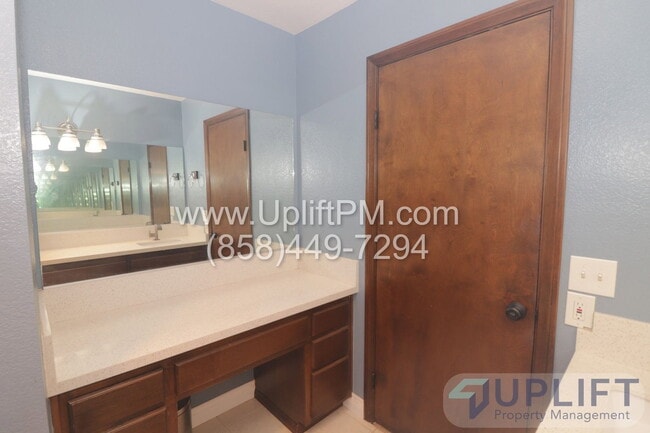 Building Photo - 15436 Las Manzanitas Rd