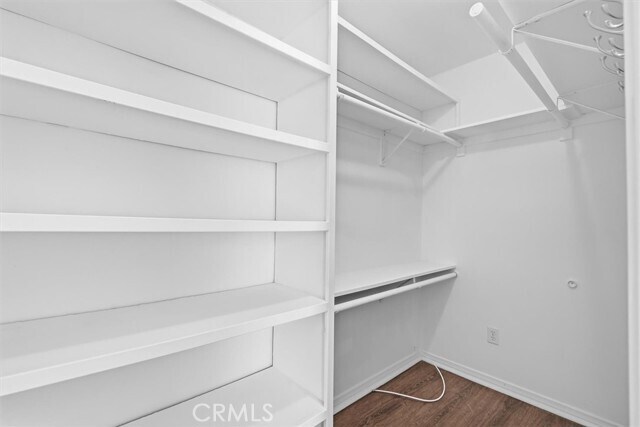 Building Photo - 5117 W 133rd St