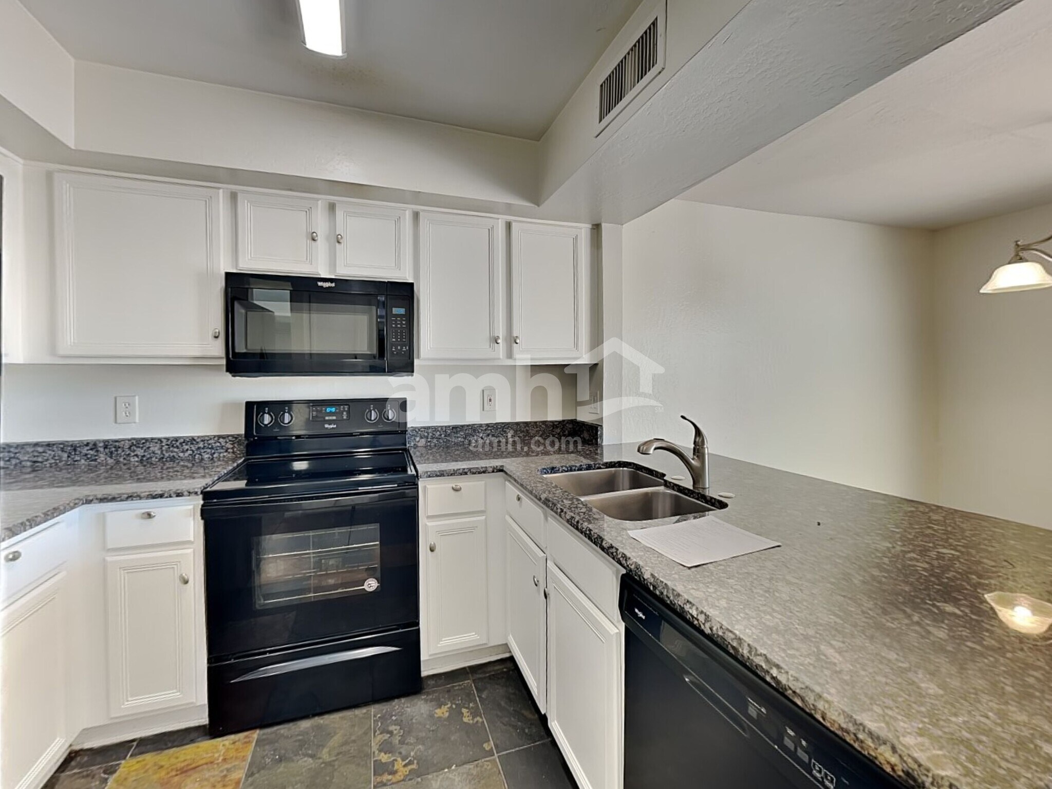 Building Photo - 14228 N 23rd St