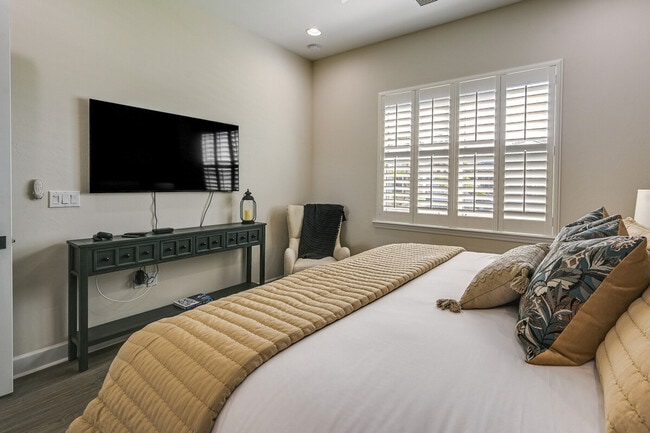 Building Photo - 7197 Saona CT