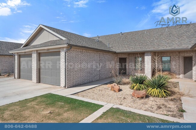 Primary Photo - 2 Bedroom In Frenship ISD!