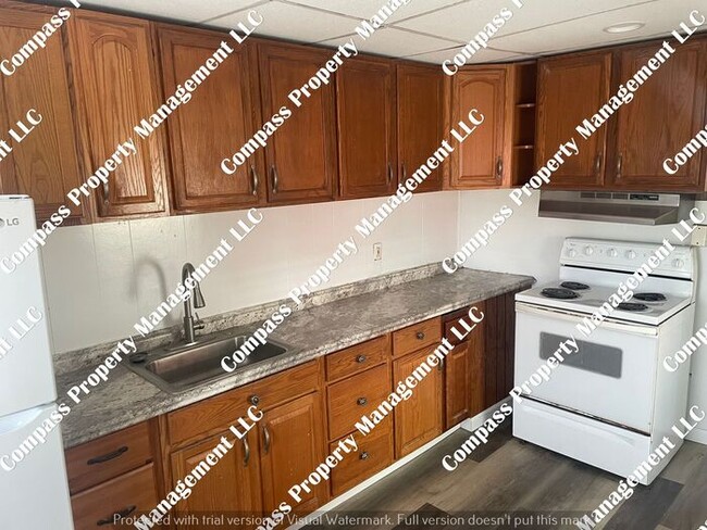 Building Photo - $1095 - 2+ Bed, 1 Bath Row Home - Coatesville