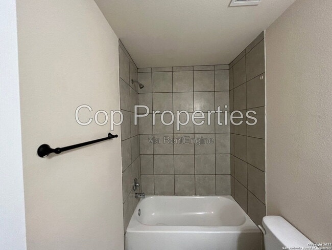 Building Photo - 8712 Azul Sky Ct