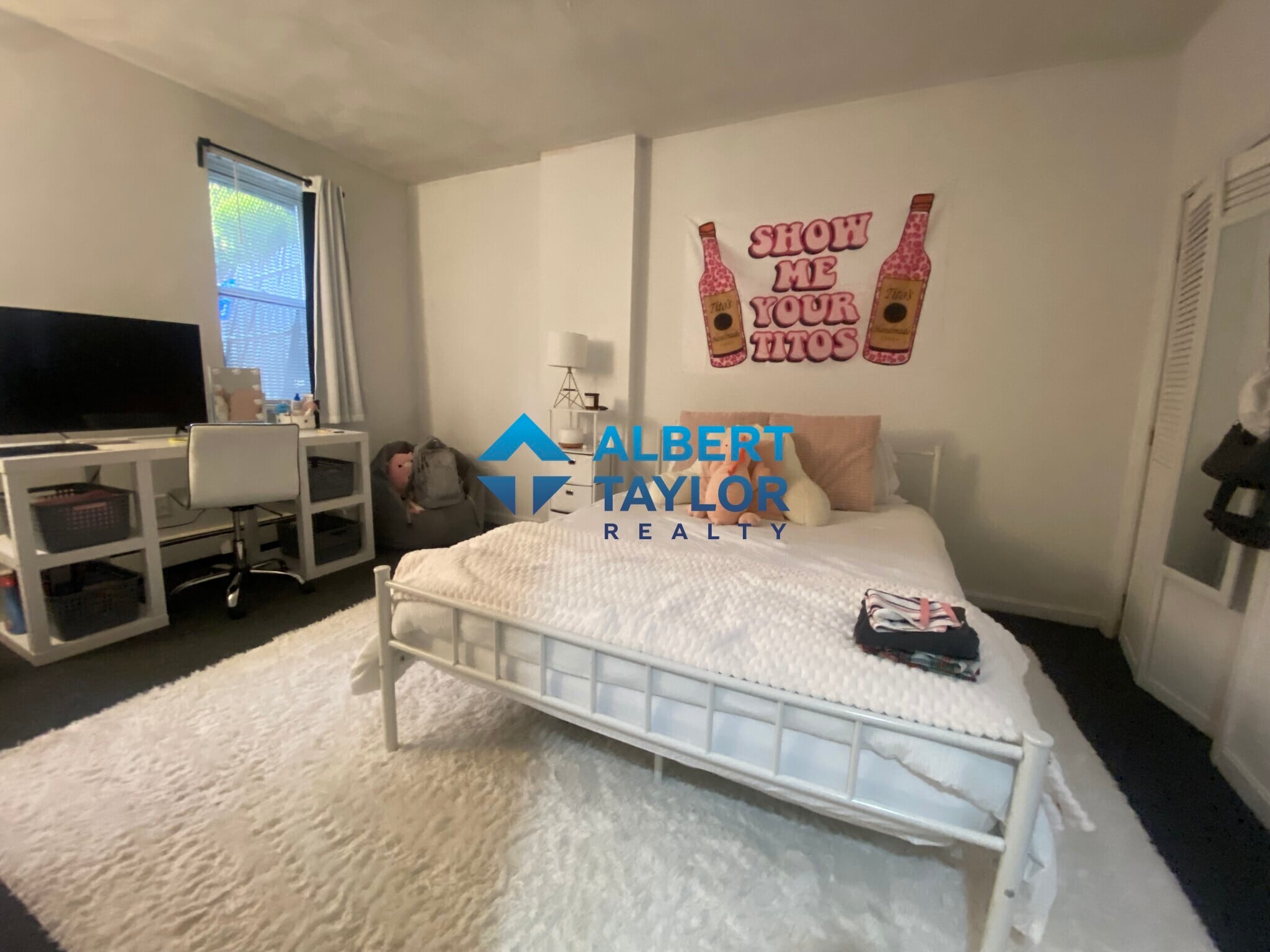 Building Photo - 14 Wigglesworth St