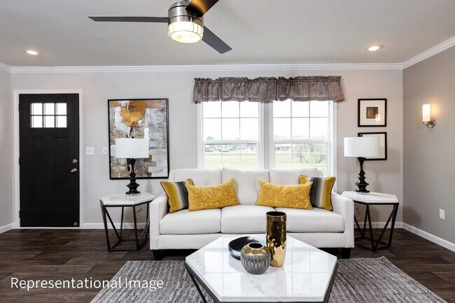 Building Photo - Knoxville 37920 - 3 bedroom 2 bath - call ...