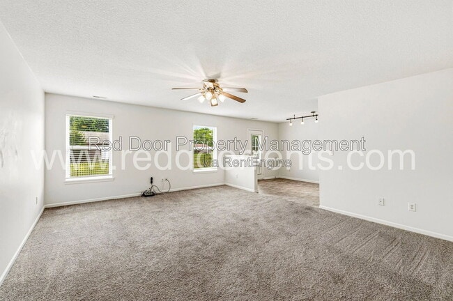 Building Photo - 127 Broadmoor Bend