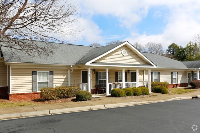 Building Photo - Honeycreek Senior Apartments