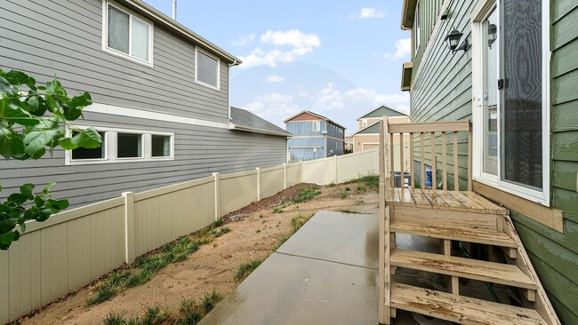 Building Photo - Craftsman Style Home in Spring Creek