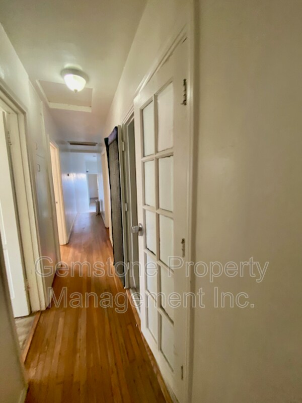 Building Photo - 5017 College Ave