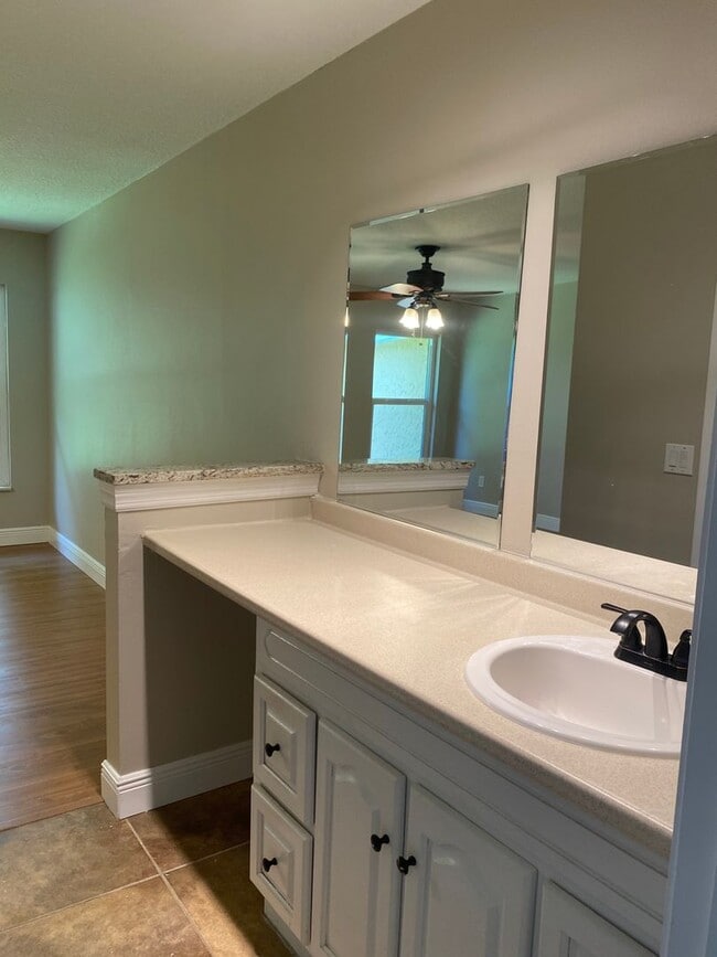 Building Photo - Single family home in  Williamsburg, Montp...