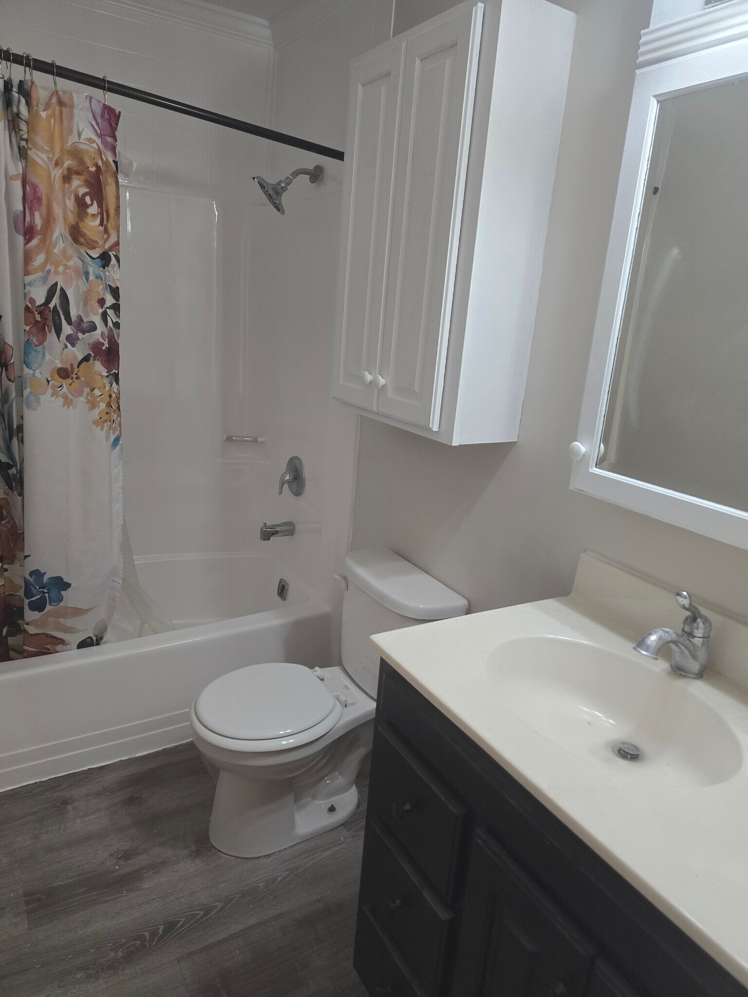 Building Photo - 2948 Klein St