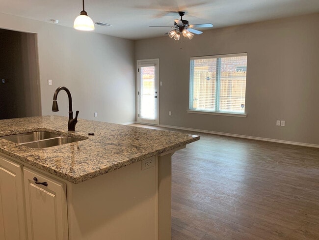 Building Photo - 1223 Preston Trails