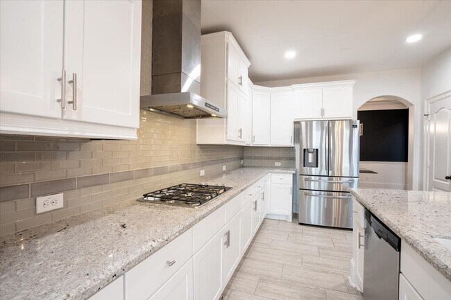 Building Photo - 2614 Orleans Way