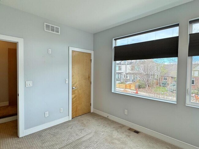 Building Photo - 1448 Xavier St