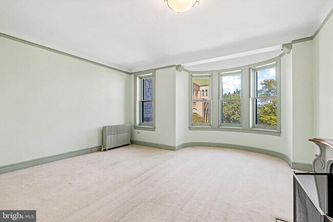 Building Photo - 2444 Eutaw Pl