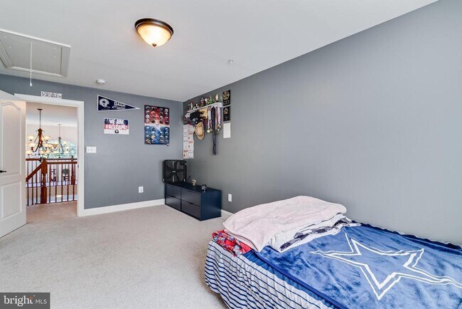 Building Photo - 39929 Grandview Haven Dr