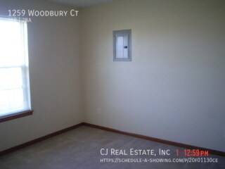 Building Photo - 1259 NW Woodbury Ct