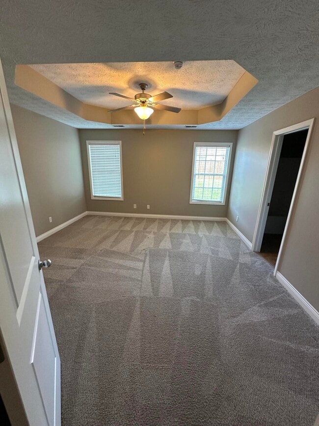 Building Photo - 106 Bluegrass Beat Cove