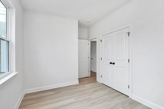 Building Photo - Brand New 4BD/2BA Ranch In Monroe!