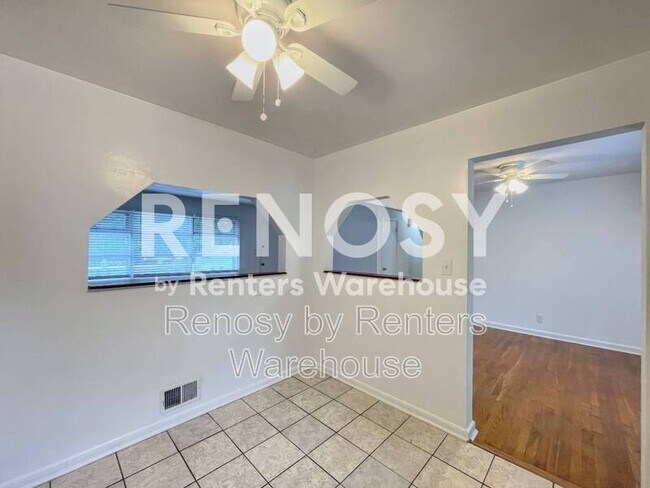 Building Photo - 1509 Sagewood Dr