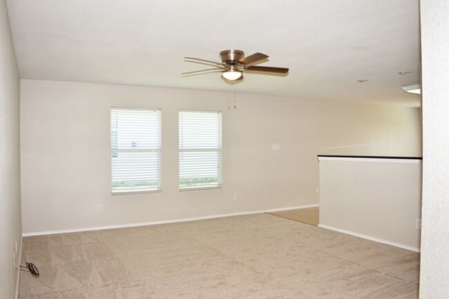 Building Photo - 14000 Silkwood Dr