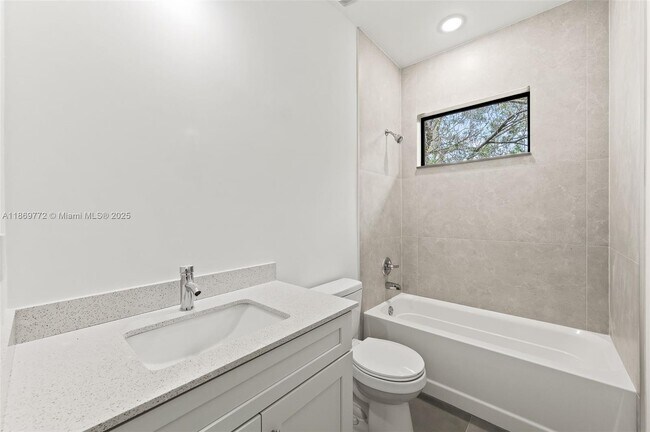 Building Photo - 3705-3737 37th St SW
