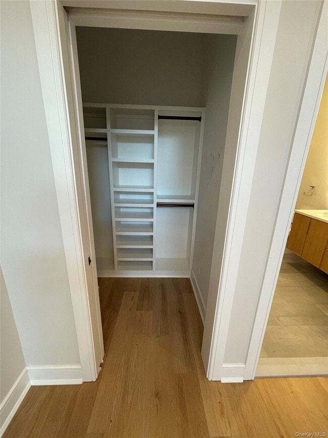 Building Photo - 55 Woodside Ave