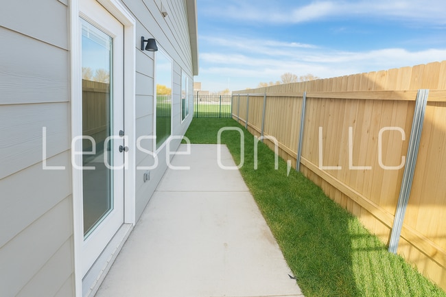 Building Photo - Brand-New 3 Bedroom Home in Haysville School District