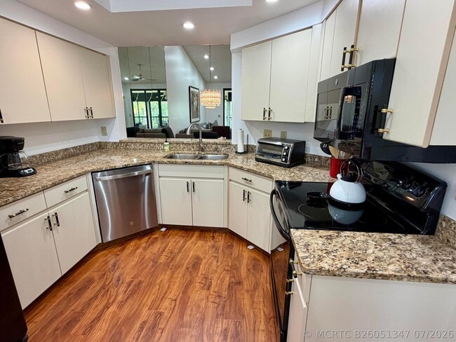 Building Photo - 15758 Loch Maree Ln