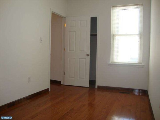 Building Photo - Recently Renovated 2-Bedroom Home for Rent...