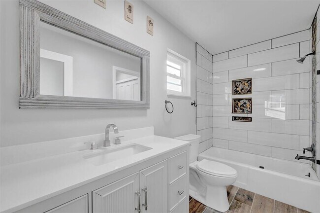 Building Photo - 5215 Denver St NE