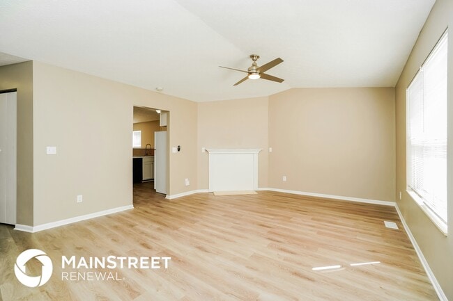 Building Photo - 1600 Tall Meadows Dr