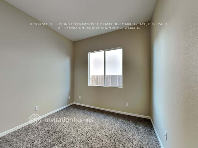 Building Photo - 1704 Carswell Ln