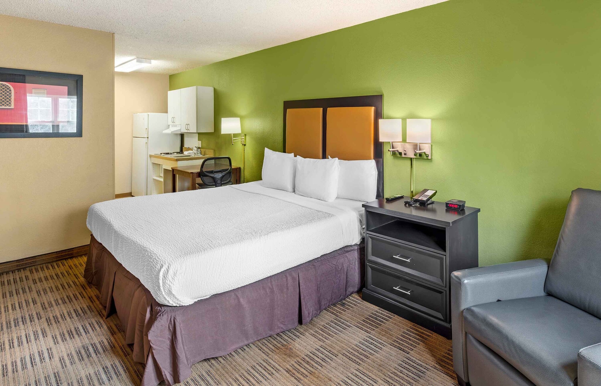 Building Photo - Furnished Studio-Sacramento - Northgate