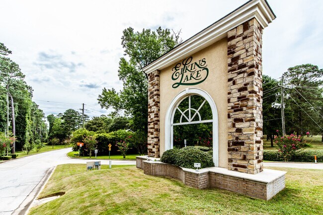 Building Photo - 1802 Rollingwood Dr