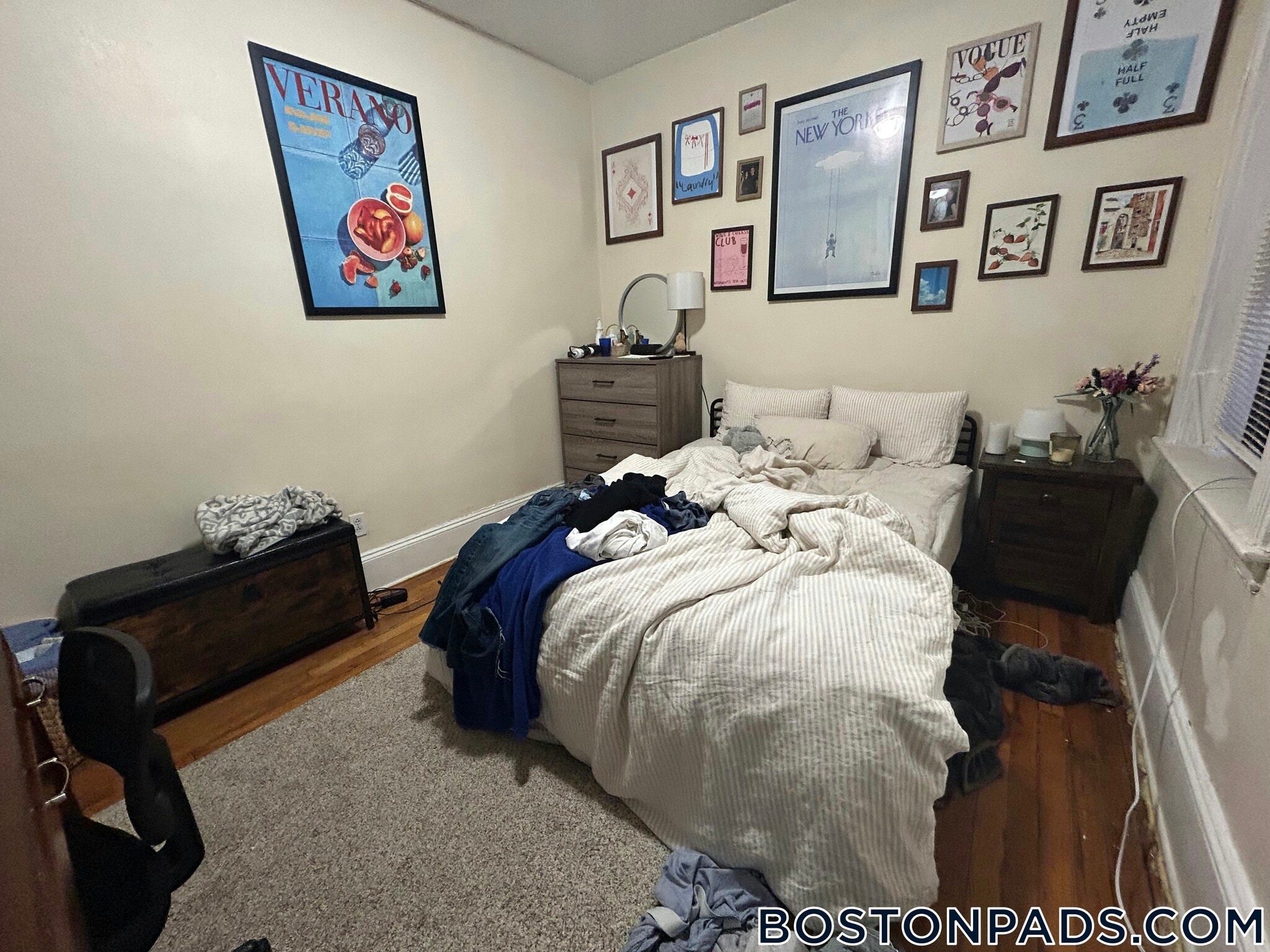 Building Photo - 463 Park Dr