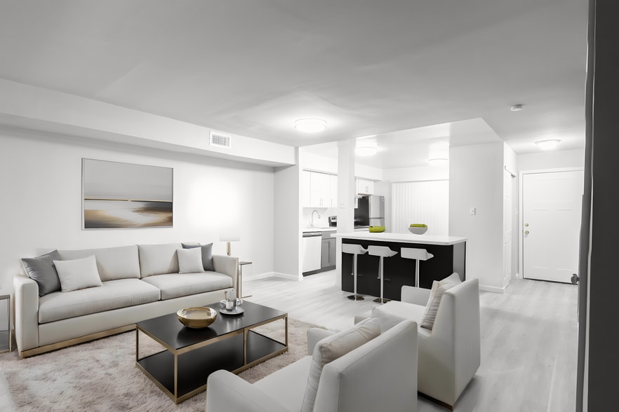 Building Photo - Valley Run