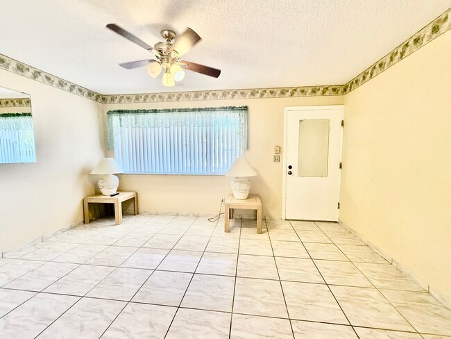 Building Photo - 1235 S Highland Ave