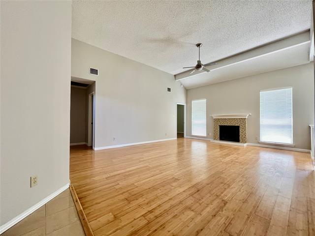 Building Photo - 2735 Wentworth Dr
