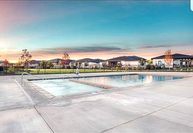 Building Photo - 2029 S Hills Ave.